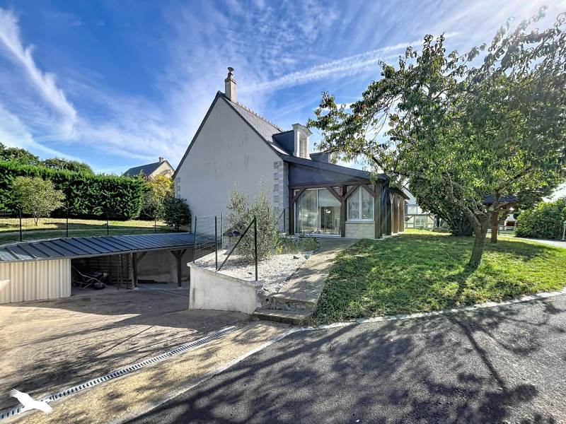 Vente Maison Saint-Antoine-du-Rocher - 5 pièces -129 m² - (37360)