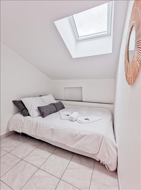 Vente Appartement LYON 04 - 2 pièces -20,9 m² - (69004)