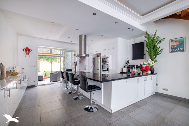 Vente Maison VILLEURBANNE - 7 pièces -178,6 m² - (69100)