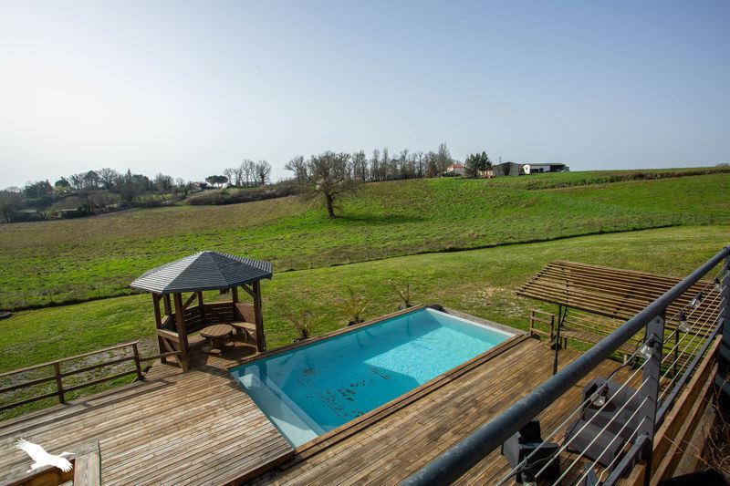 Vente Maison ST GENES DE LOMBAUD - 8 pièces -199 m² - (33670)