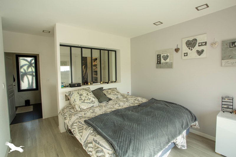 Vente Maison ST GENES DE LOMBAUD - 8 pièces -199 m² - (33670)