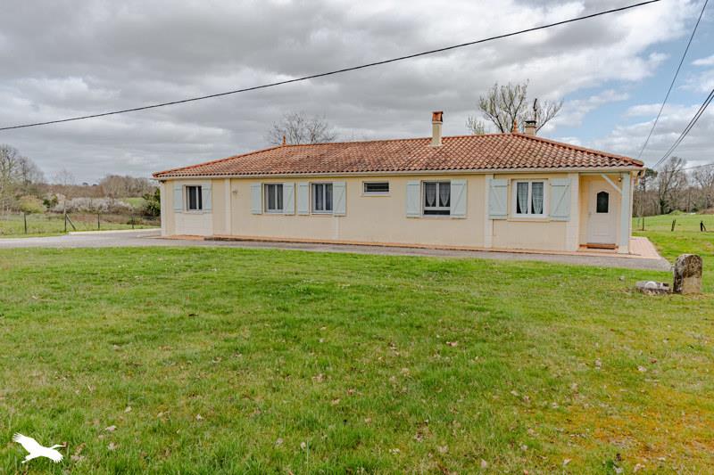 Vente Maison LA SAUVE - 6 pièces -150 m² - (33670)