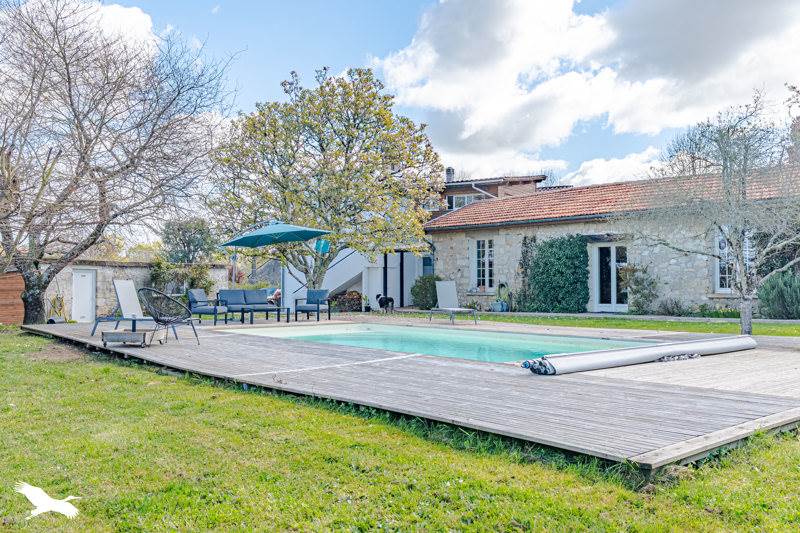 Vente Maison SADIRAC - 6 pièces -188 m² - (33670)