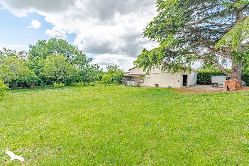 Vente Maison FRONTENAC - 7 pièces -185 m² - (33760)