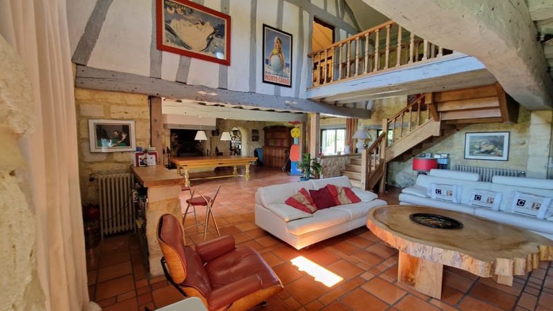 Vente Maison ST GENES DE LOMBAUD - 8 pièces -400 m² - (33670)