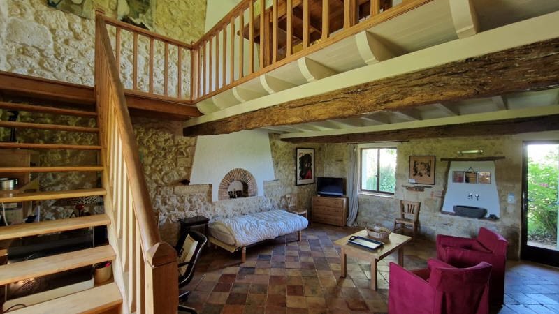 Vente Maison ST GENES DE LOMBAUD - 8 pièces -400 m² - (33670)