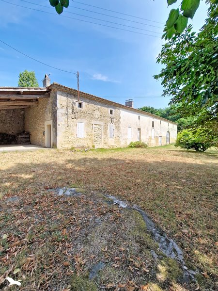 Maison 7 pièces 369 m² · à Baigneaux · 369 m² · 337 900 €
