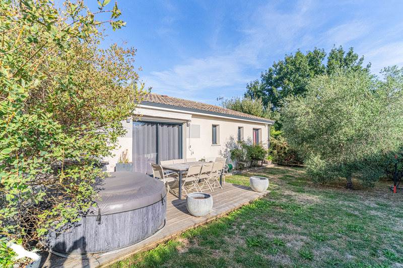 Vente Maison LA SAUVE - 5 pièces -99 m² - (33670)