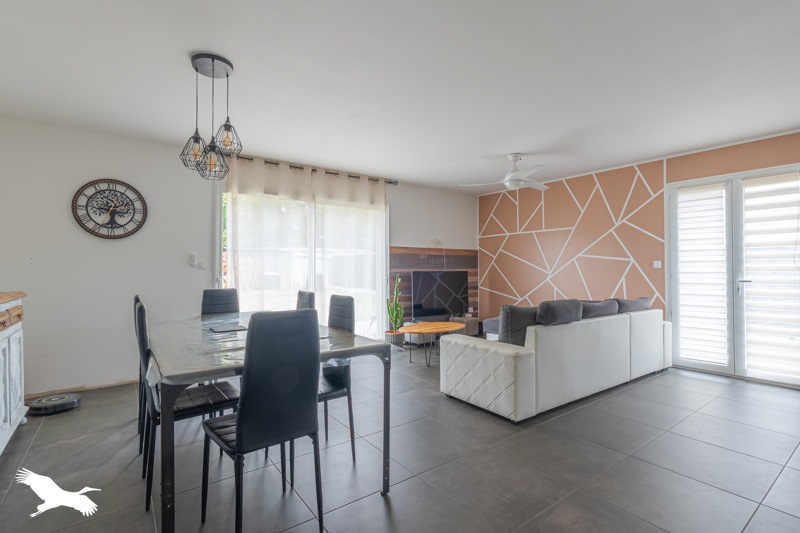 Vente Maison Targon - 4 pièces -95 m² - (33760)