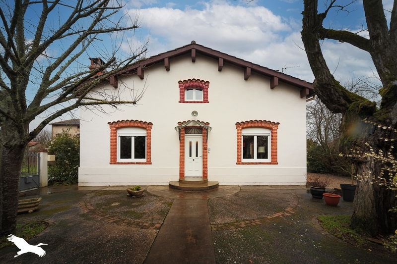 Vente Maison LAVAUR - 7 pièces -182 m² - (81500)