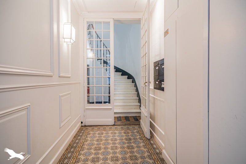 Vente Appartement BORDEAUX - 2 pièces -52 m² - (33000)