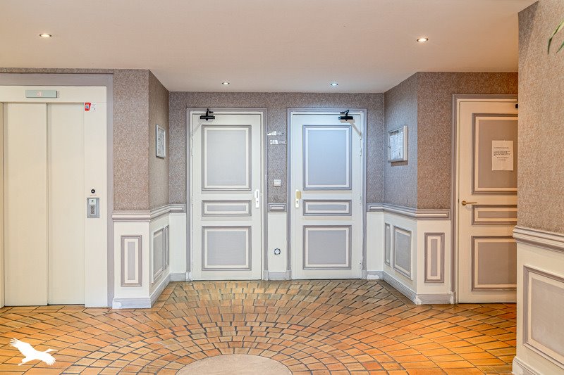 Vente Appartement BORDEAUX - 2 pièces -52 m² - (33000)