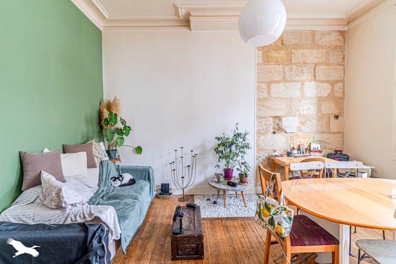 Vente Appartement BORDEAUX - 2 pièces -52 m² - (33000)