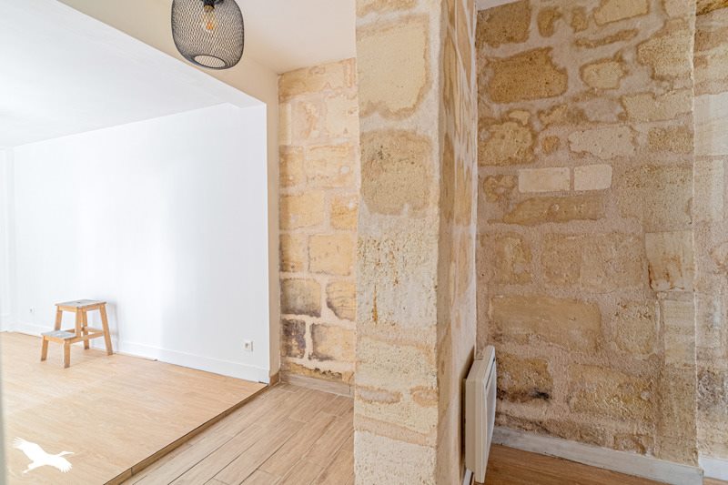 Vente Appartement BORDEAUX - 2 pièces -43 m² - (33000)