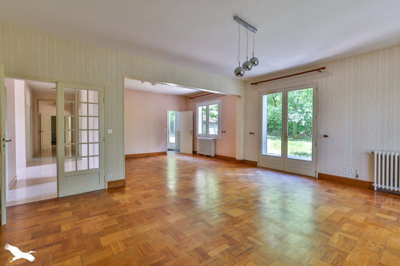 Vente Maison ST BRICE - 6 pièces -192 m² - (16100)