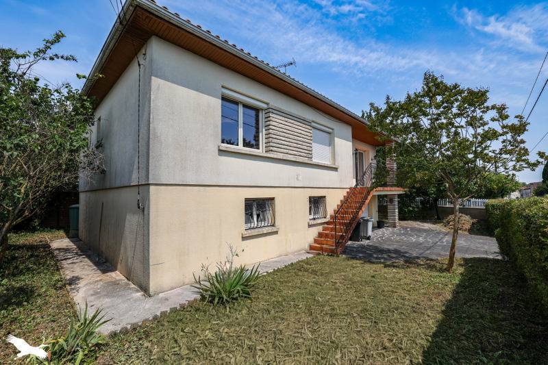 Vente Maison CHATEAUBERNARD - 4 pièces -107 m² - (16100)