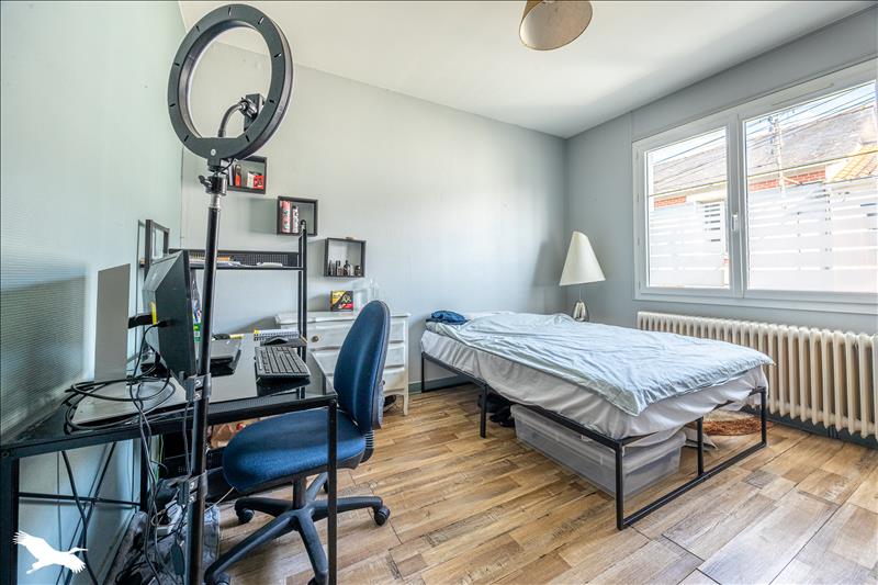 Vente Maison NIORT - 8 pièces -170 m² - (79000)