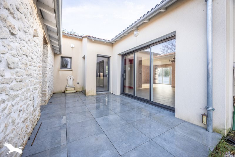 Vente Maison NIORT - 5 pièces -150 m² - (79000)