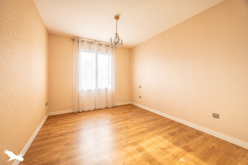 Vente Maison NIORT - 5 pièces -150 m² - (79000)