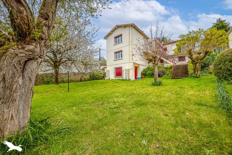 Vente Maison NIORT 79000 6 pièces - 179 m²