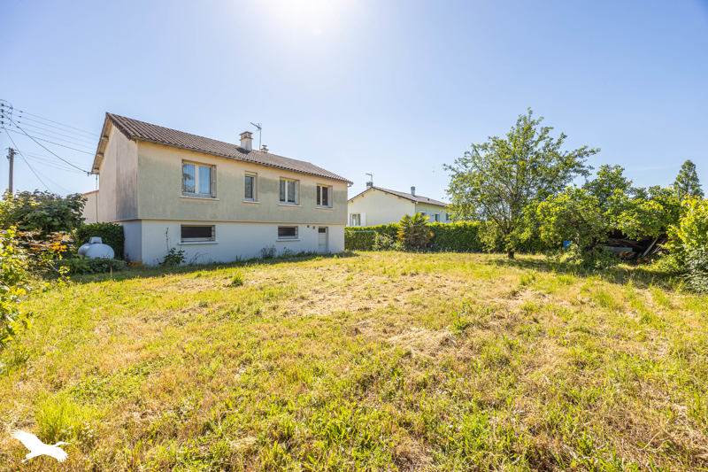 Maison 5 pièces 101 m² · à Aiffres · 101 m² · 164 300 €