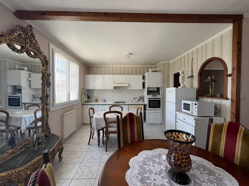 Vente Maison AIFFRES - 5 pièces -110 m² - (79230)