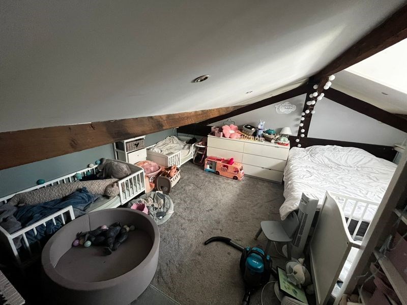 Vente Immeuble LYON 08 - - - (69008)