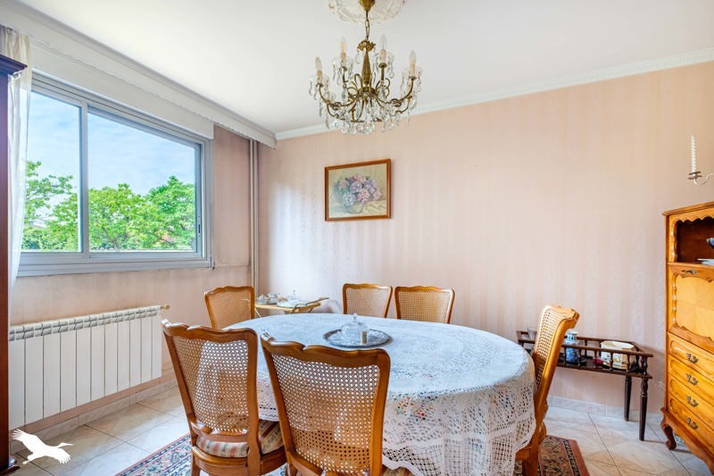 Vente Appartement Vénissieux - 6 pièces -113 m² - (69200)