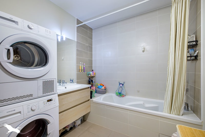 Vente Appartement Lyon - 3 pièces -68 m² - (69008)
