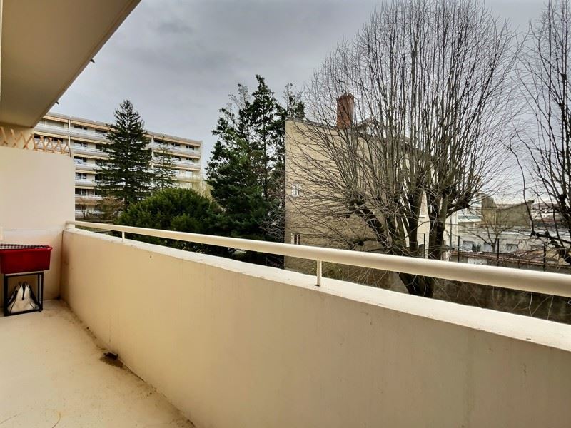 Vente Appartement CALUIRE ET CUIRE - 3 pièces -63,8 m² - (69300)
