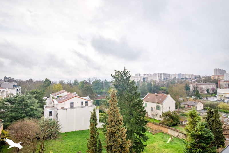 Vente Appartement CALUIRE ET CUIRE - 3 pièces -70 m² - (69300)