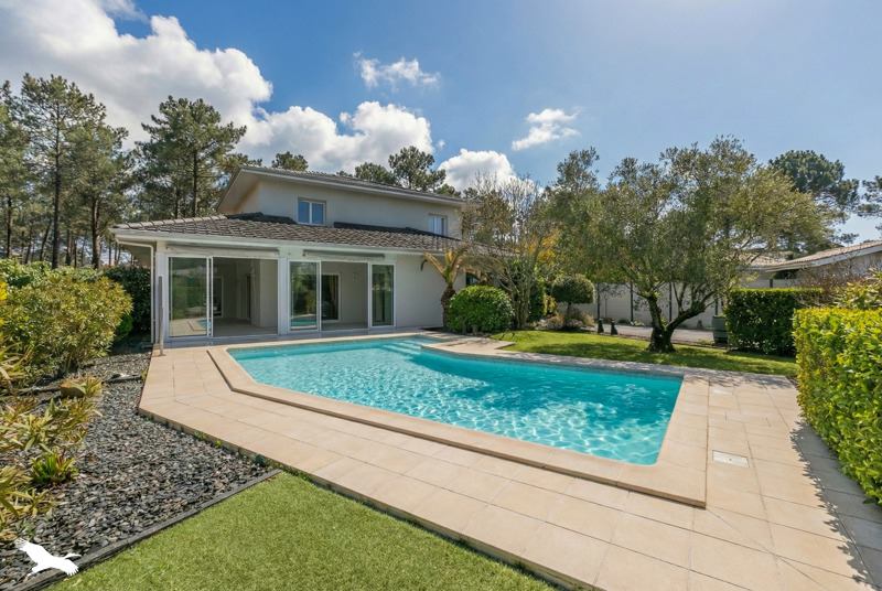Vente Maison LANTON - 5 pièces -215 m² - (33138)