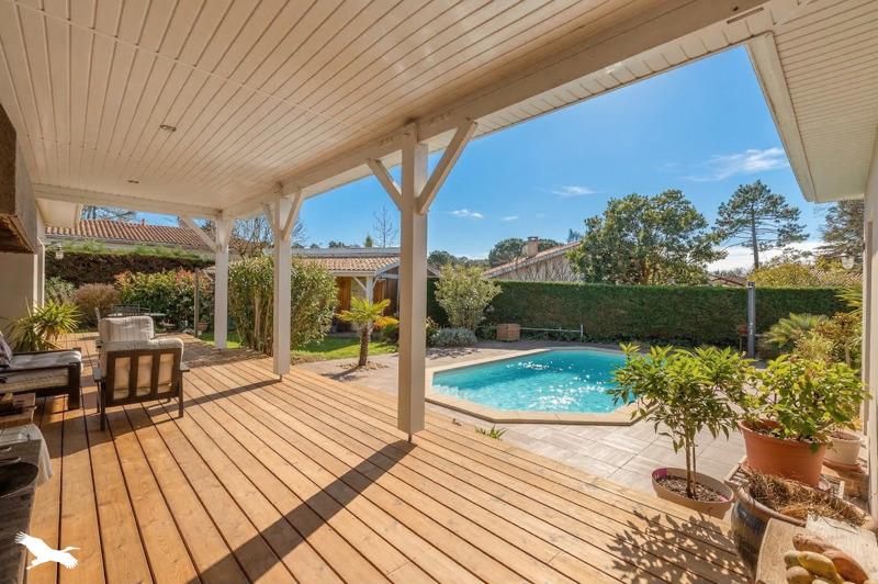 Vente Maison LANTON - 6 pièces -145 m² - (33138)