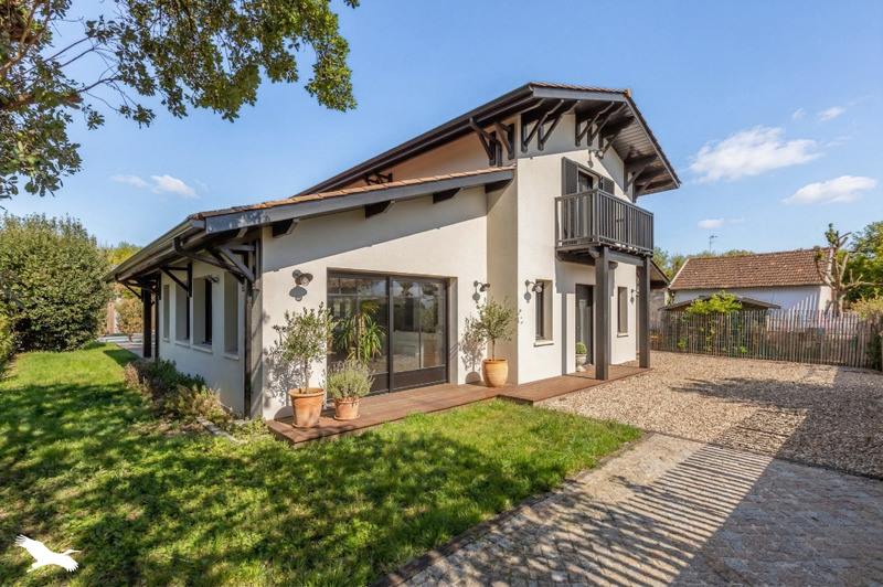 Vente Maison ANDERNOS LES BAINS - 6 pièces -141 m² - (33510)