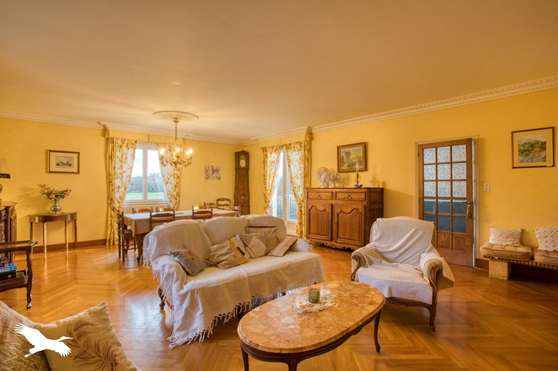 Vente Maison GIRAC - 8 pièces -219 m² - (46130)