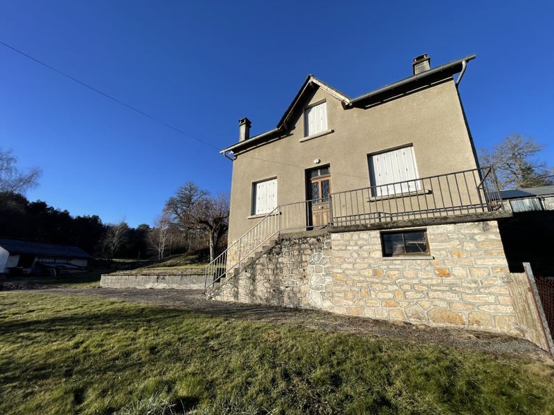 Vente Maison ST JULIEN AUX BOIS - 4 pièces -78 m² - (19220)