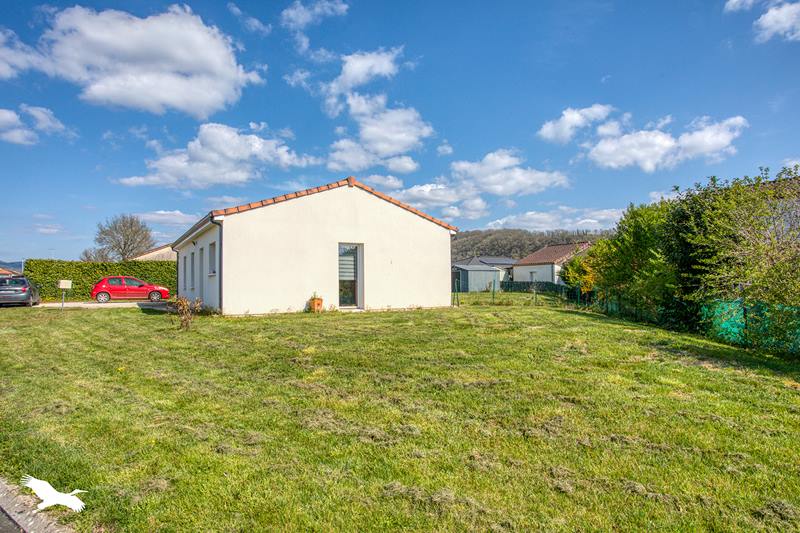 Vente Maison BIARS SUR CERE - 5 pièces -77 m² - (46130)