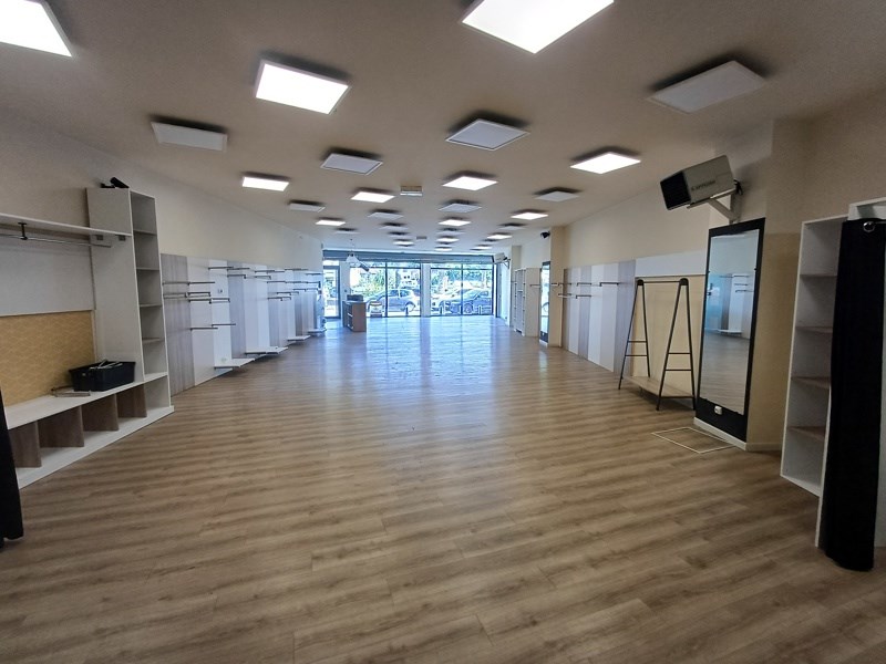 Immeuble 187 m² · à Saint-Céré · 187 m² · 192 600 €