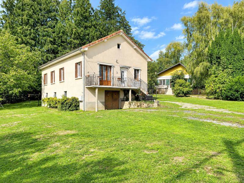 Maison 4 pièces 104 m² · à Sousceyrac-en-Quercy · 104 m² · 143 640 €