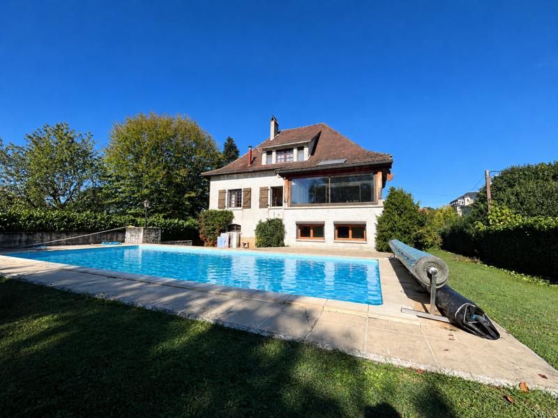 Maison 6 pièces 186 m² · à Saint-Céré · 186 m² · 296 520 €