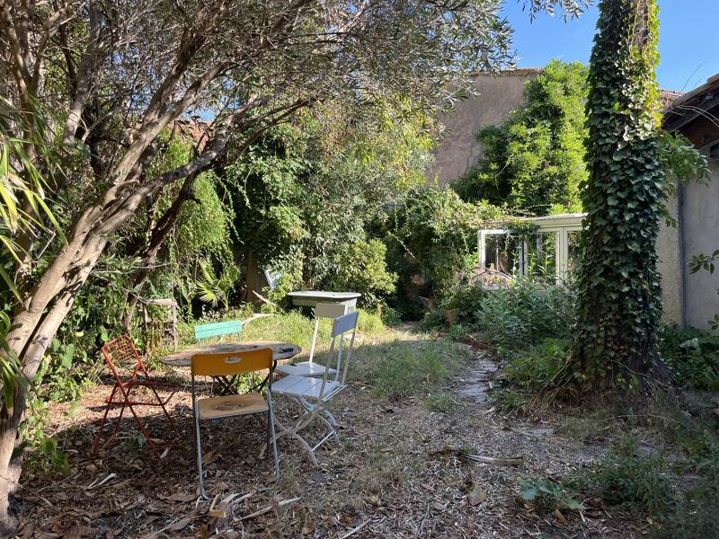 Immeuble 3 pièces 208 m² · à Pézenas · 208 m² · 171 359 €
