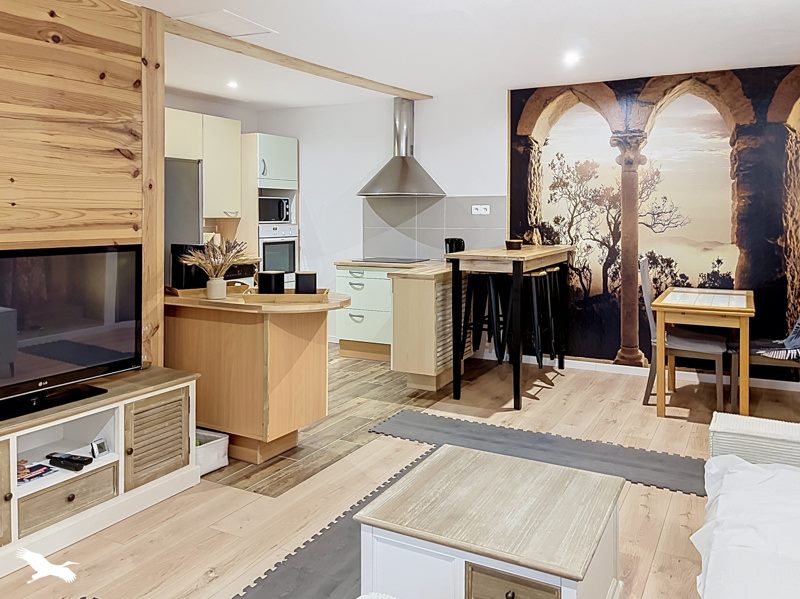 Vente Appartement Pézenas - 5 pièces -86 m² - (34120)