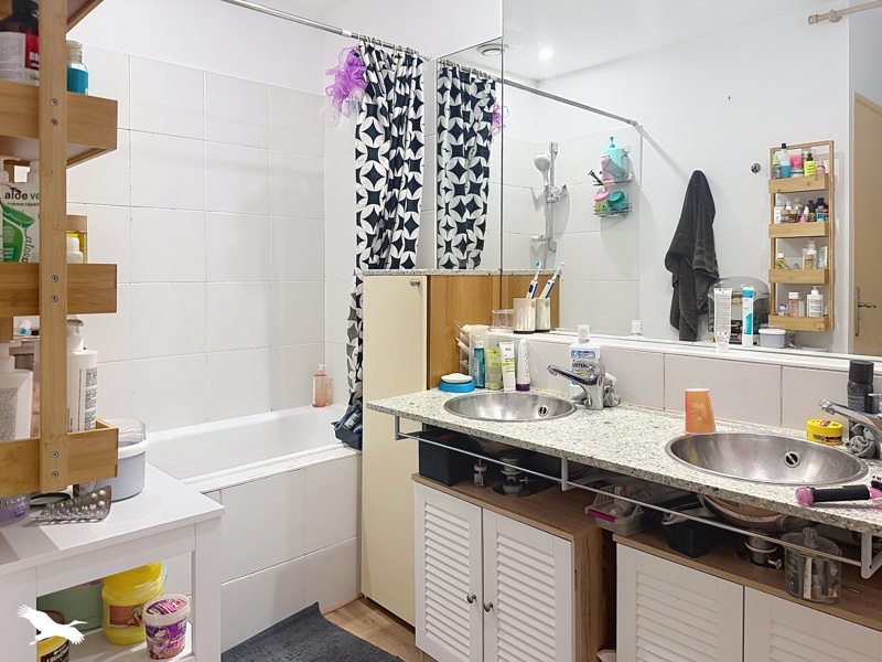Vente Appartement Pézenas - 3 pièces -180,6 m² - (34120)
