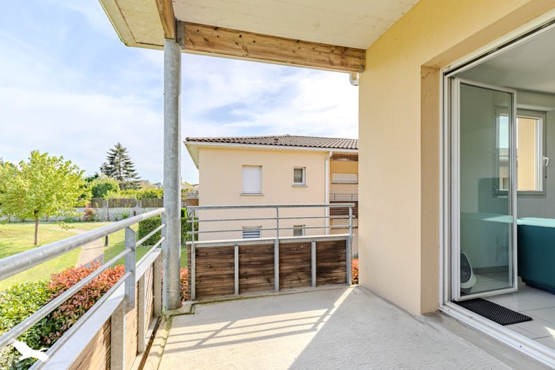 Vente Appartement LES BILLAUX - 3 pièces -64 m² - (33500)