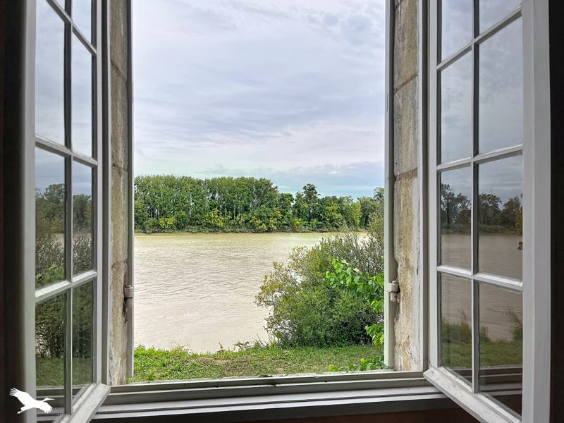 Vente Maison FRONSAC - 8 pièces -280 m² - (33126)