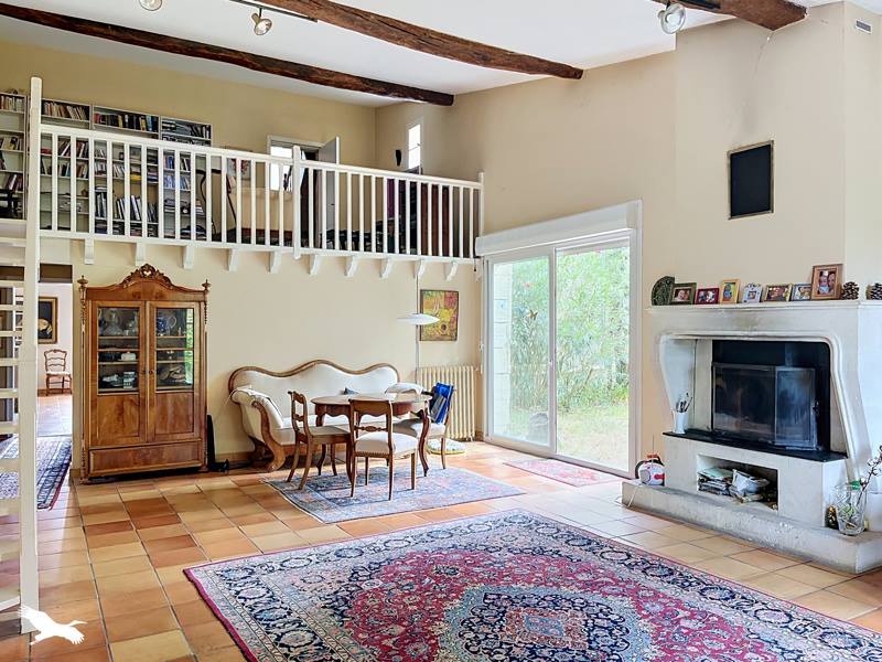 Vente Maison FRONSAC - 8 pièces -280 m² - (33126)