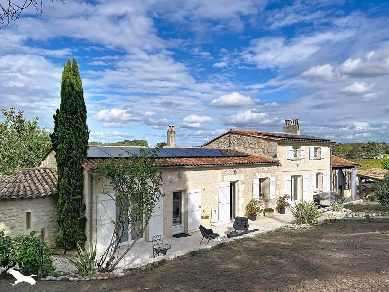 Maison 7 pièces 215 m² · à Villegouge · 215 m² · 553 000 €