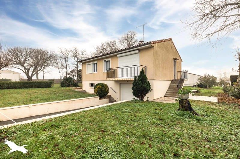Maison 4 pièces 95 m² · à Saint-Just-Luzac · 95 m² · 223 650 €