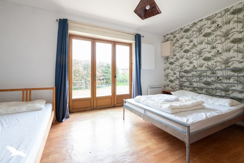 Vente Maison ST JUST LUZAC - 5 pièces -140 m² - (17320)