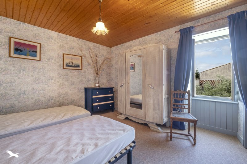 Vente Maison MARENNES HIERS BROUAGE - 7 pièces -233 m² - (17320)